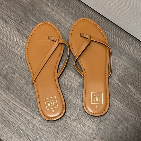 GAP Sandals | Size 8 - Picture 1 of 4